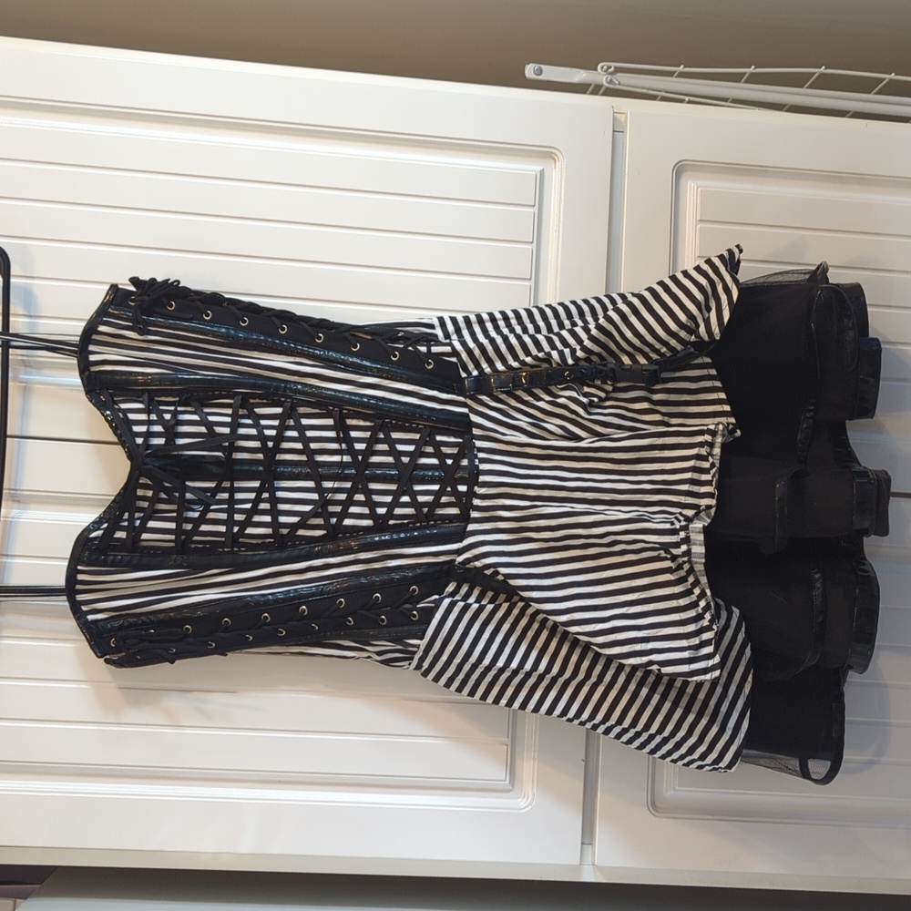 Poizen industries beautiful vintage stripe corset dress